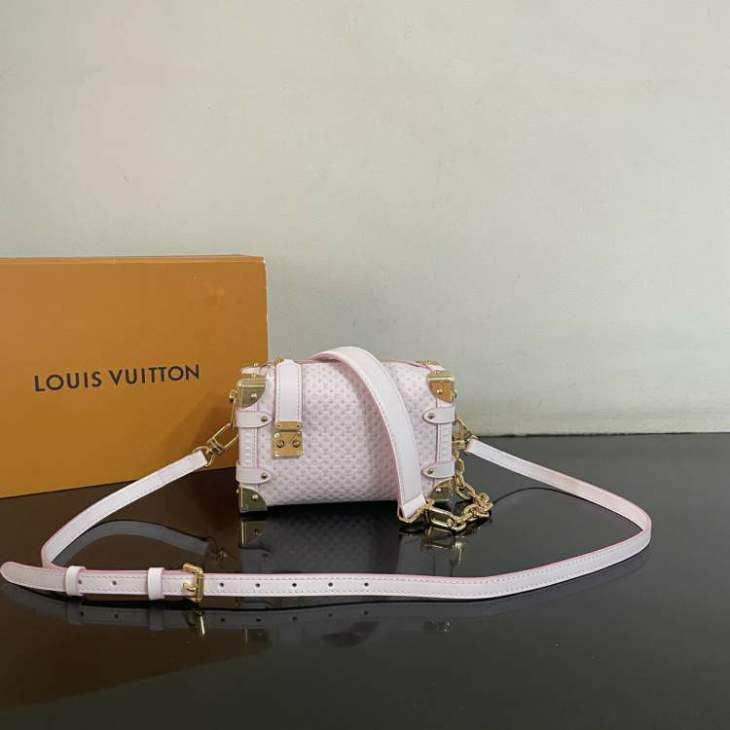 Picture of Louis Vuitton Handbags _SKUfw241223915fw
